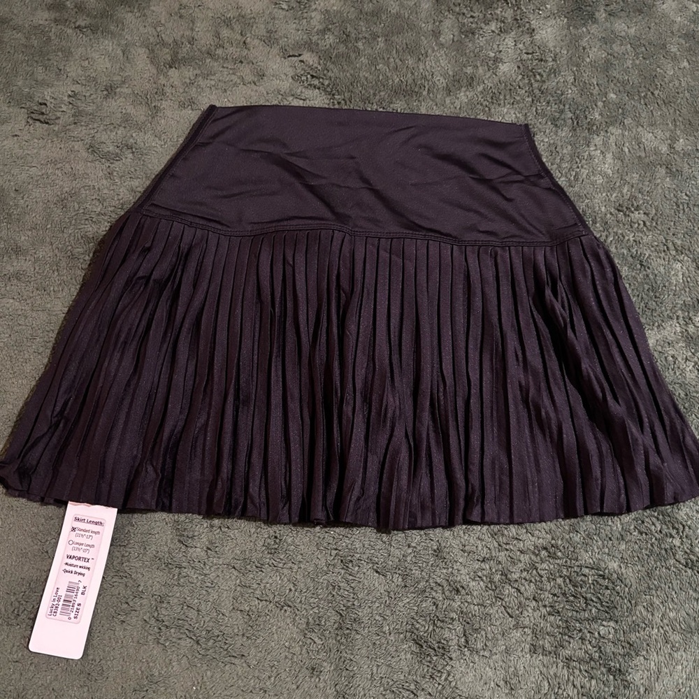 NWT Small Lucky in Love Bethanie Mattek-Sands tennis Hi-Chop Pleated Skort black